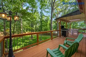Asheville's Ultimate Retreat with Hot Tub Ping Pong Table Pool Table Lots to do Family Friendly - Image 4