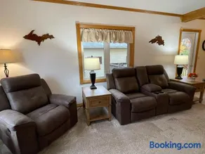 UP North Rental 906 - 2BR,1BA House in Ironwood - Image 1