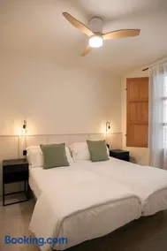 Apartamentos Sorolla House - Image 3
