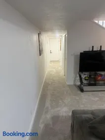 Anthony's Home - Image 3