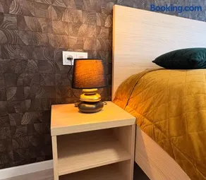 home&stay - free parking - Image 4
