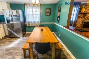 Family Friendly and Ping Pong - Image 3