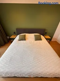 Chambre privée avec salle de bain - accès entièrement privé - Image 4