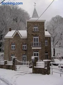 Spacious castle with garden in Aywaille - Image 2