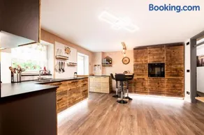 Sa Mont Home - Moderno appartamento con parcheggio, sauna e deposito sci - Image 1