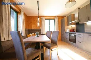 Sound of Music Panorama Apartment - Image 2