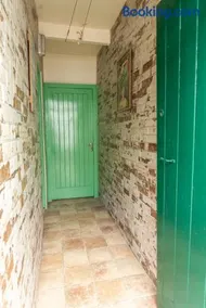 Millbrae Townhouse - Image 2