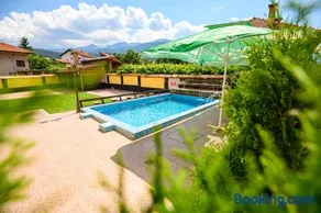 Guest House Dinaya - Image 2
