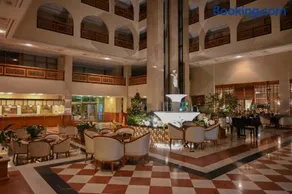 Aleksandar Palace Hotel Congress Center & SPA - Image 3