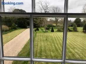 Apuldram Manor farm - Image 3