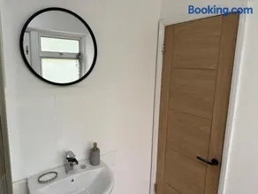 Apartment close to London Stansted airport - Image 5