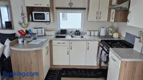 HolidayLet 24 Bude Newperran Holiday Park - Image 5