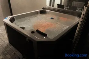 Zamkowy Zakątek - Luksusowe domki z jacuzzi - Image 2