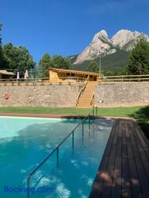 LA CARA NORD , ALOJAMIENTO TURISTICO ,SALDES, A LOS PIES DEL PEDRAFORCA, apartamento - Image 2