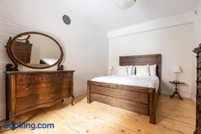 Appart & Hôtel Le Saint-Vallier - Par Revenus Locatifs Qc - Image 1