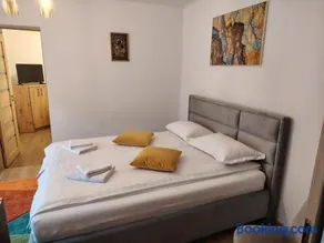 Bucur Residence Rupea - apartament modern cu 2 camere pentru 4 persoane - Image 3