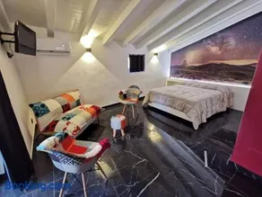 Anteros Luxury Suite - Image 1