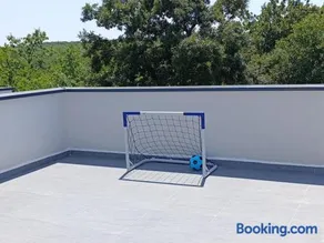 Villa Tempest Private Pool & Jacuzzi Near Zadar - Image 2