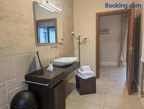 Two bedroom apartment with views of the Curragh - Image 4