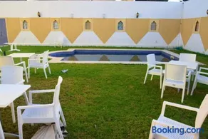 Villa con piscina, terraza y barbacoa | Vistas a la piscina - Image 1