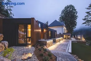 Forest Resort - Image 3
