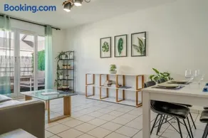 Le Jardin de l'Atrium - Appartement moderne proche de Genève et Palexpo - Image 1