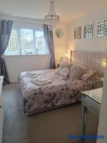 Gorgeous Sandpiper Mews - Image 2