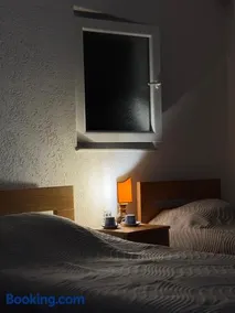 Rostushe rooms and apartments - Image 3