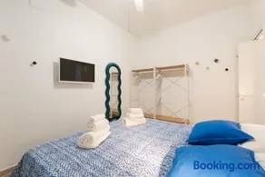 Lussy Beach House Rifugio sul mare Casatuabari - Image 3