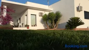 La villa de Naomi - Image 3