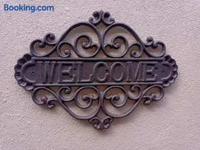 Longbridge Cottage - Image 2