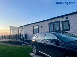 Rockley Park, Poole, Stunning Sea View, Close to Beach - Image 4