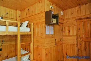 Ailyak Stays and Cafe, Shoja, Jibhi - Image 3
