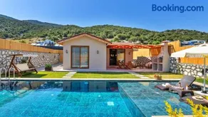 Sarıbelen 1 bedroom secluded villa with private pool hot tub - Image 1