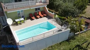 Apartment M&M with private Pool - Image 1