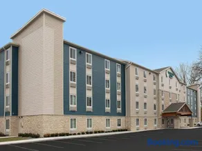 WoodSpring Suites St Joseph - Image 1