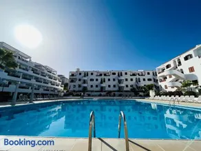 Ocean Light Apartment (100m from the beach) - Image 1