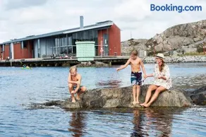 Spacious house near the sea in Skärhamn SE09149 - Image 2