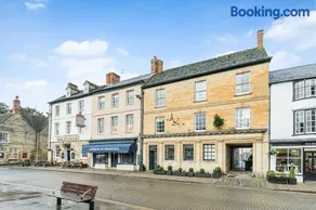 Stunning Woodstock apartment near Blenheim and Cotswolds - Image 2