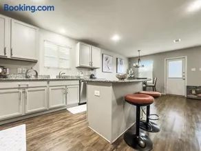 Little Elm Getaway - Image 4