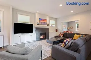 Hillside Haven - Image 1