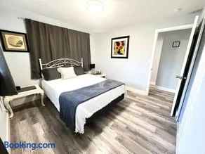 Casa Pompano. 2 miles to Beach. New - Image 2