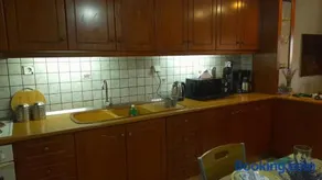 Mitzelos' Apartment - Image 4
