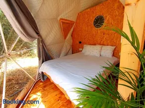 Olive Dome 2 - כיפה גיאודזית קטנה ומודרנית בין עצי הזית - Image 1