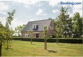 Mooi, vrij gelegen vakantiehuis dichtbij zee en strand! - Image 2