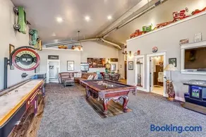 Colorado Retreat With Game Room, Hot Tub & Pool - Image 3