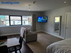 Quay St Apartment - Image 3