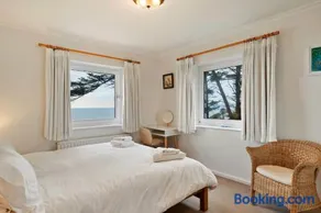 Little Watch House - a Holiday Home That Sleeps 6 Guests in 3 Bedrooms - Image 3