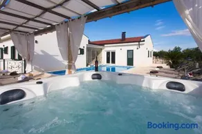 Luxury Villa Lunika near Brela, Baska Voda, Makarska - Image 2