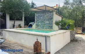 3 Bedroom Amazing Home In Villetelle - Image 2